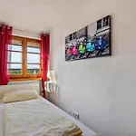 Haus48 شقة